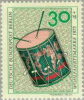 (1973-024) Марка Германия (ФРГ) "Барабан (16в.)"    Музыкальные инструменты III O