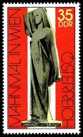 (1975-086) Марка Германия (ГДР) "Мемориал"    Вена III O