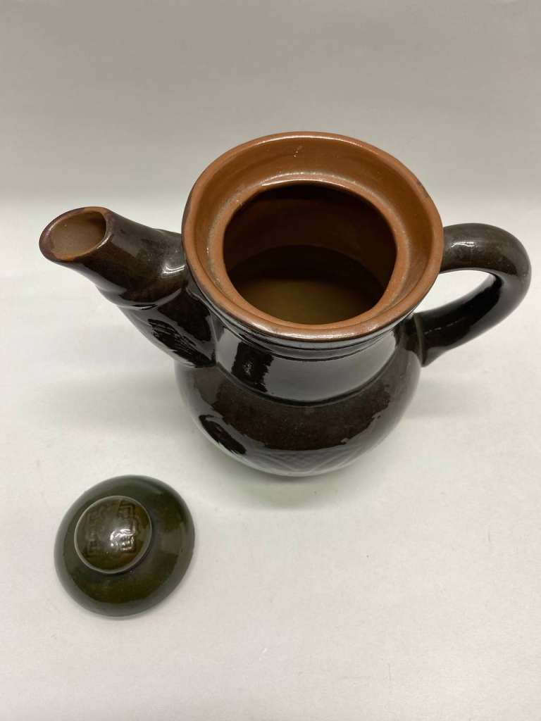 Кувшин с крышкой обливная керамика