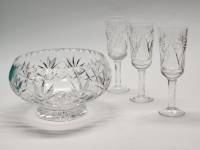 Ваза-конфетница и 3 рюмки на ножках хрусталь СССР