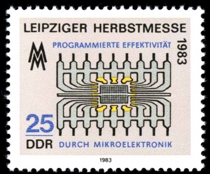 (1983-066) Марка Германия (ГДР) &quot;Микрочип&quot;    Ярмарка, Лейпциг II Θ