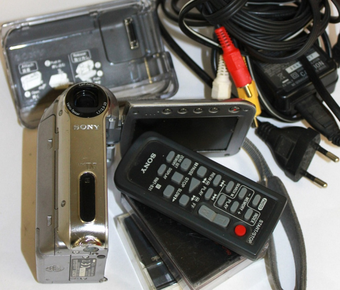 Видеокамера SONY Digital DCR-PC55E, Япония (сост. на фото)