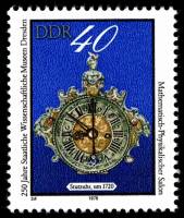 (1978-096) Марка Германия (ГДР) "Каминные часы"    Музей Дрездена, 250 лет III Θ