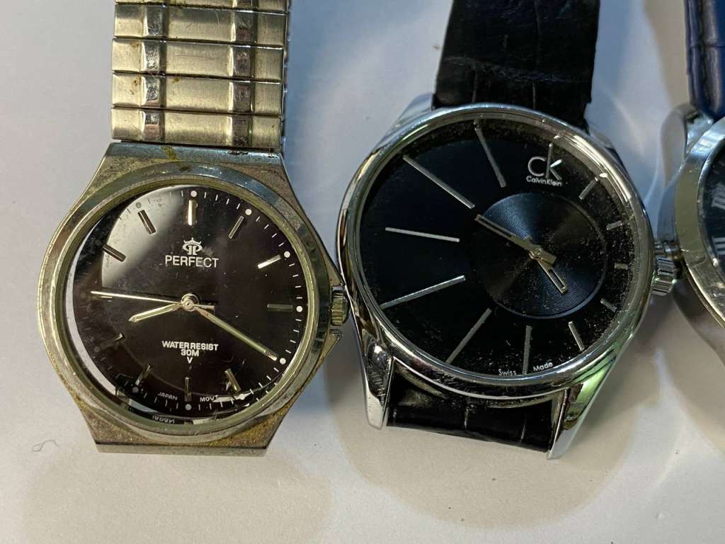 Часы наручные на запчасти, 4 шт