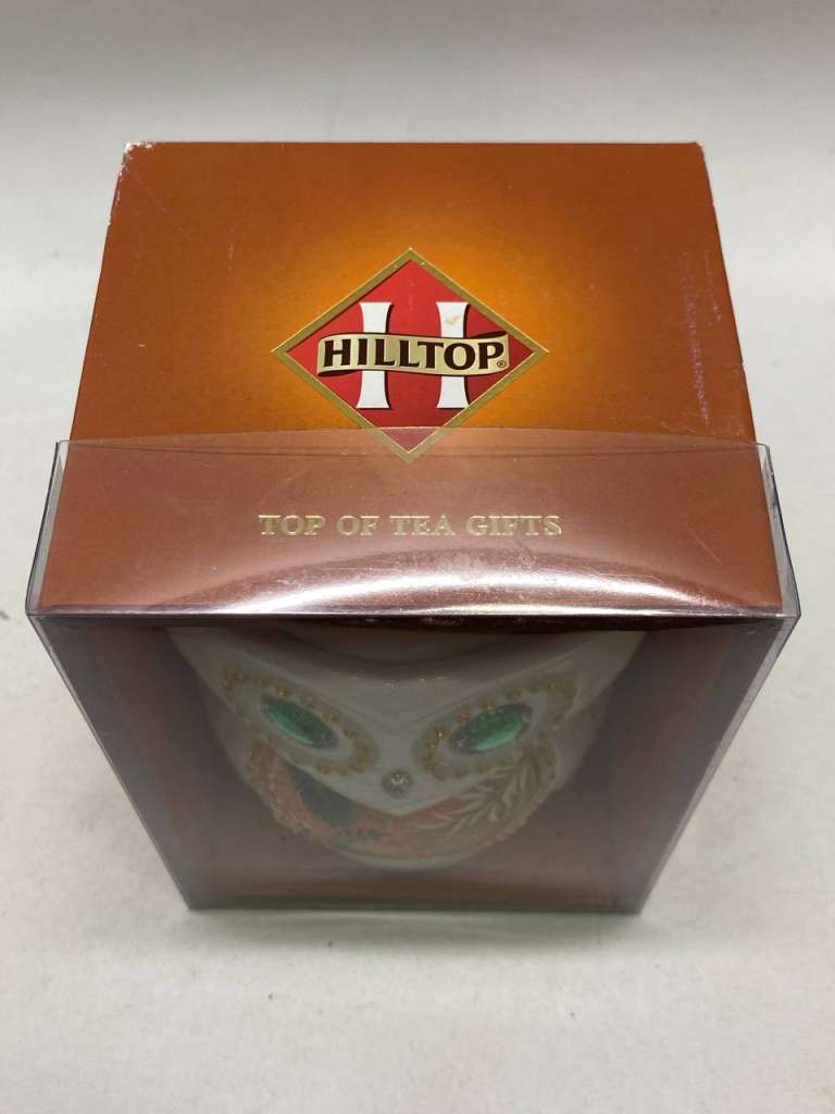 Чай Hilton в керамической чайнице