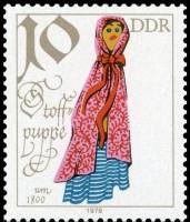 (1979-094) Марка Германия (ГДР) "Тряпичная кукла"    Исторические куклы III Θ