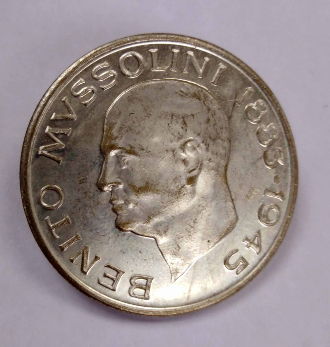 Монета Италия 1945 г. 100 лир Бенито Муссолини, копия, VF