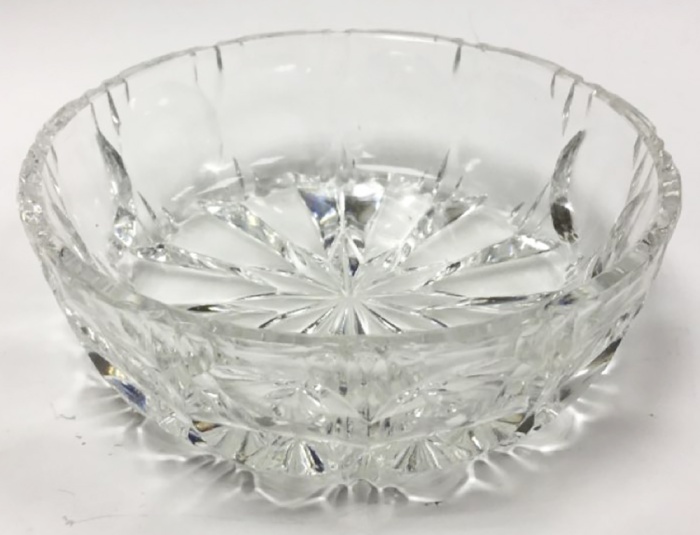 Конфетница, стекло (сост. на фото)