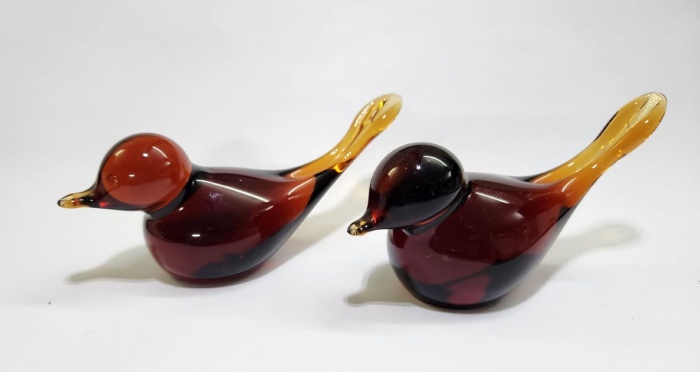 Статуэтки птички 2 шт цветное стекло СССР