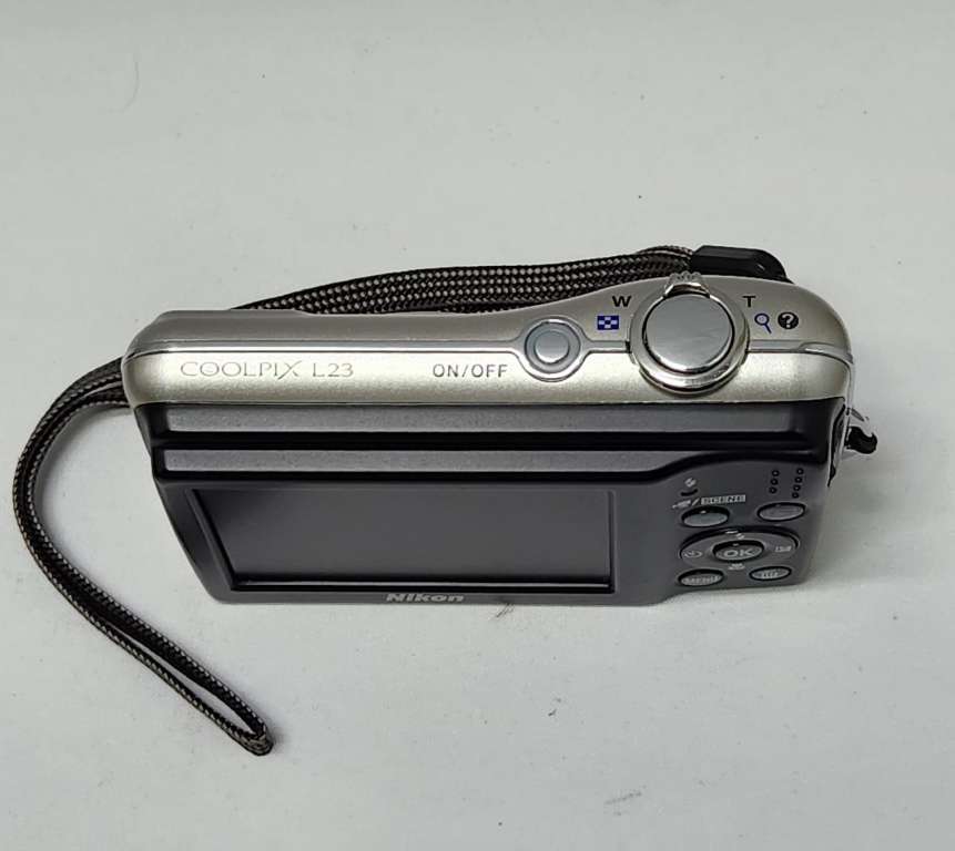 Фотоаппарат цифровой Nicon Coolpix L23  .  новый
