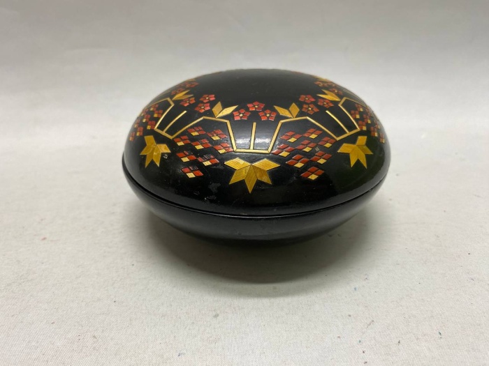 Шкатулка дерево инкрустация