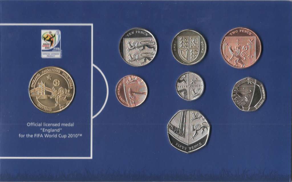 (2008, 7 монет + медаль) Набор монет Великобритания 2008 год &quot;ЧМ по футболу ЮАР 2010&quot;  Буклет