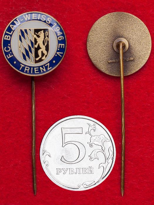 48500\181965 Значок футбольного клуба FC Blau-Wei?, Тринц, Германия