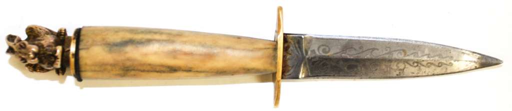Нож с рукояткой из клыка тюленя, 18,5 см, конец 19 века, ручная работа (сост. на фото)