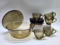 Большой салатник суповая тарелка 5 чайных пар и блюдце цветное стекло