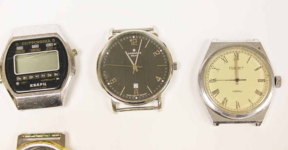 Коллекция наручных часов с ремешком и без, Россия и другие страны, 13 штук (см. фото)