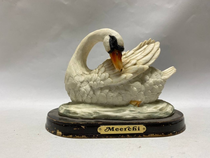 Сувенир статуэтка лебедь керамическая крошка Китай