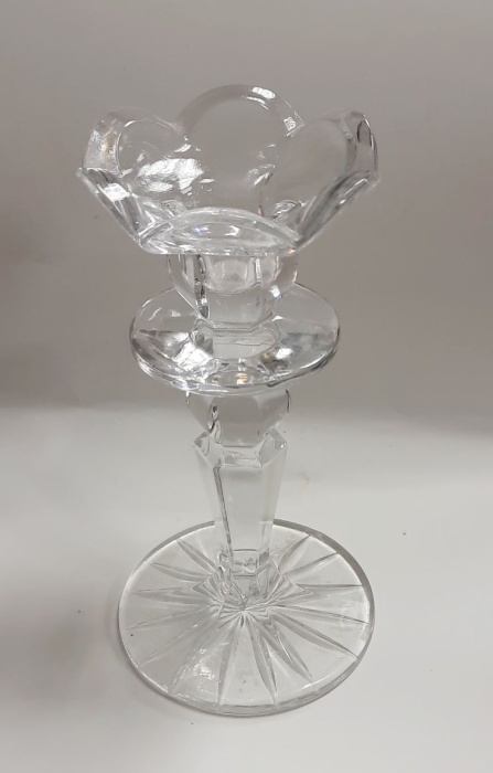 Подсвечник, хрусталь (сост. на фото)