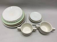 Тарелки 17 предметов в хорошем состоянии