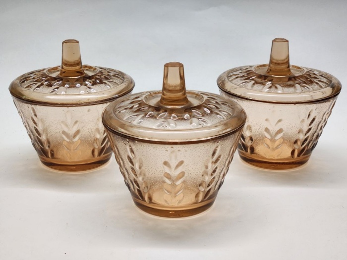 Сахарницы-вареньицы 3 шт карамельное цветное стекло СССР