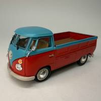 Модель авто Volkswagen Transporter T1 1:43 без блистера Cararama Hongwell