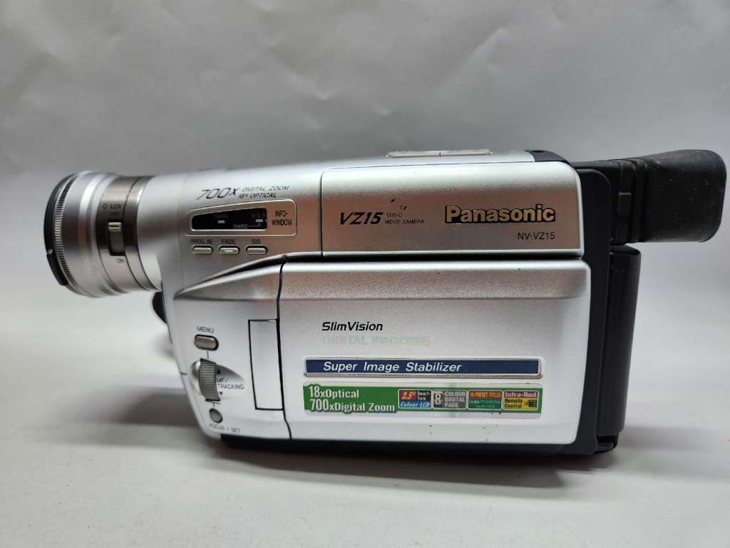 Видеокамера Panasonic NV-VZ15  Япония  (работает)