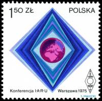 (1975-016) Марка Польша "Эмблема"    Международный конгресс Союза радиолюбителей III Θ