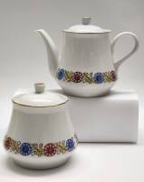 Чайник заварочный и Сахарница Пролетарий фарфор СССР винтаж