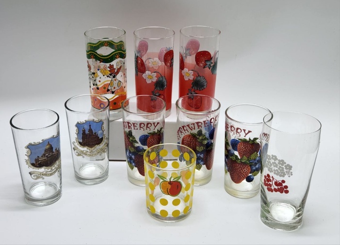 Стаканы 10 штук стекло с рисунком разные