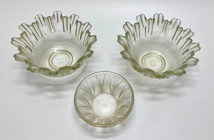 Салатники 2 шт + розетка, стекло