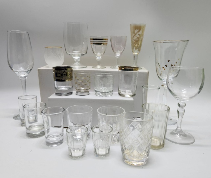 Бокалы рюмки стопки разные 21 штука