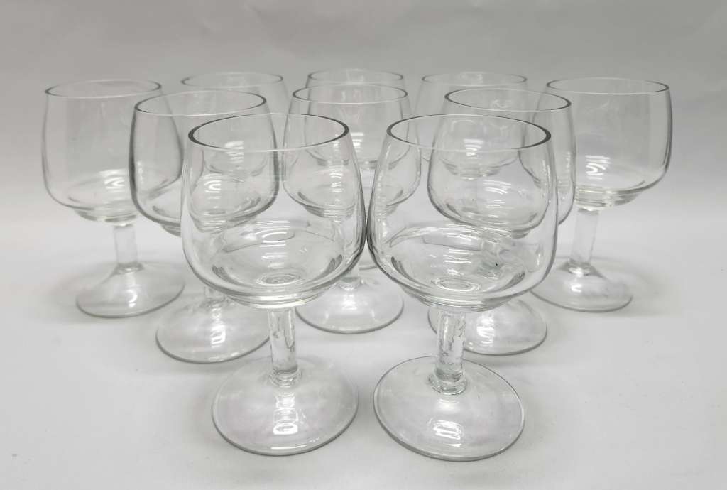 Бокалы коньячные 10 шт стекло (сост. на фото)