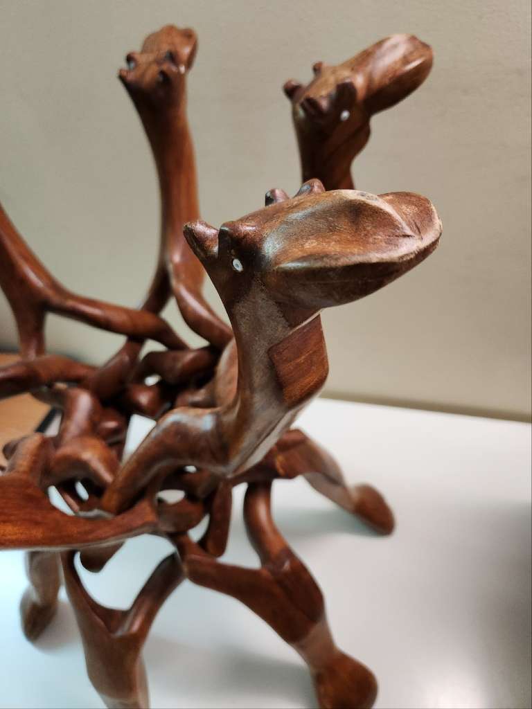 Резное подстолье Верблюды ножки для столика газетница