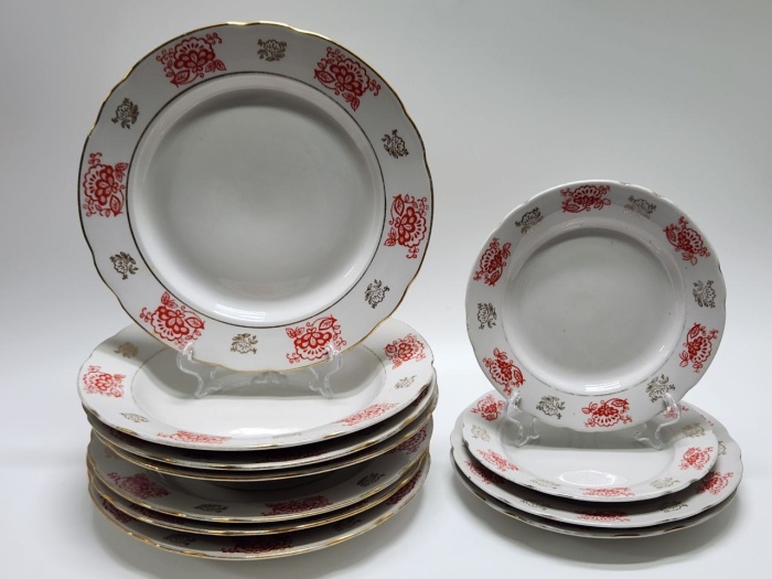 Тарелки Дружковка СССР 11 штук Столовый сервиз