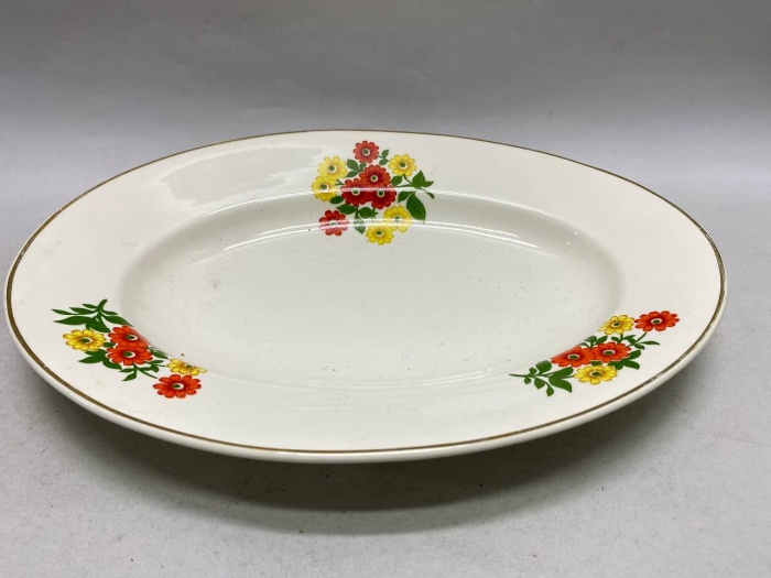 Блюдо сервировочное овальное ЗИК 24*34 см