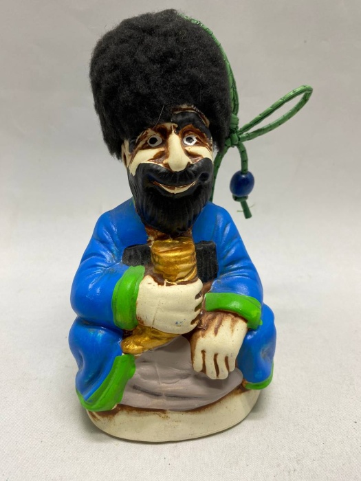 Сувенир колокольчик керамический горец