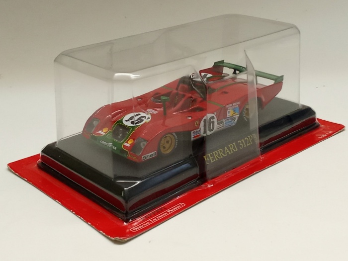 Модель автомобиля Ferrari 312PB в коробке-блистере без журнала