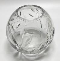 Ваза хрустальный шар, есть скол