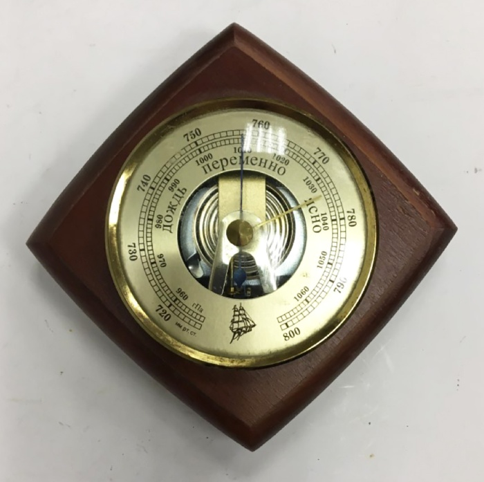 Барометр "Бриг" (сост. на фото)