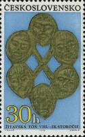 (1969-050) Марка Чехословакия "Позолоченный орнамент"    Археологические открытия в Моравии и Словак