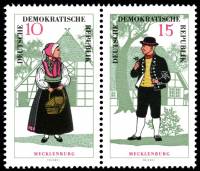 (1966-065) Лист (2 м) Германия (ГДР) "Мекленбург"    Национальные костюмы II Θ