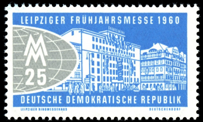 (1960-006) Марка Германия (ГДР) &quot;Здание&quot;  синяя  Ярмарка, Лейпциг II Θ