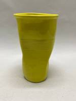 Стакан керамический "мятый" яркий желтый прикольный