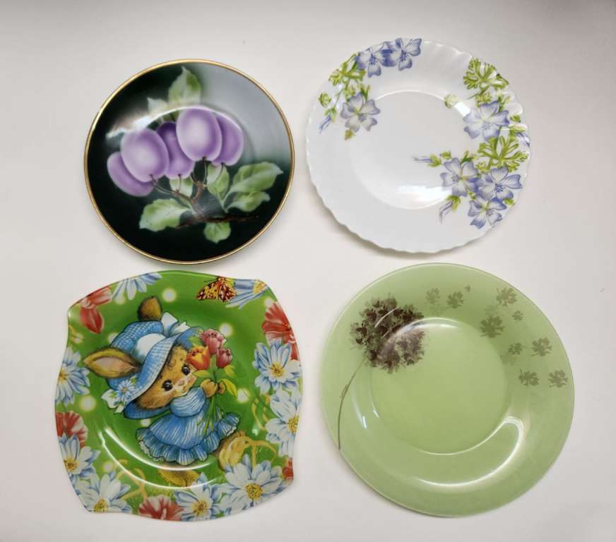 Тарелки десертные и декоративные 5 штук