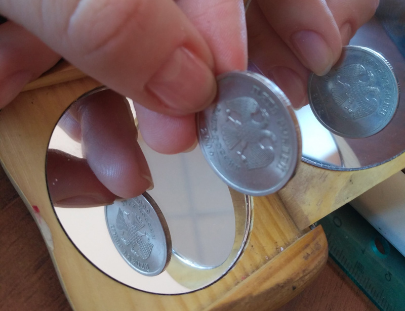 2009 спмд Монета Россия 2009 год 5 рублей Брак. Одинаковые стороны. Аверс-Аверс Медь-Никель  XF