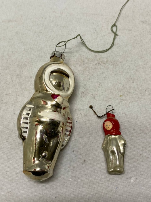 Елочная игрушка космонавт, 2 шт СССР, стекло