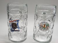 Пивные кружки стекло огромные Октоберфест Lowenbrau Карл и Фридрих высота 20 см