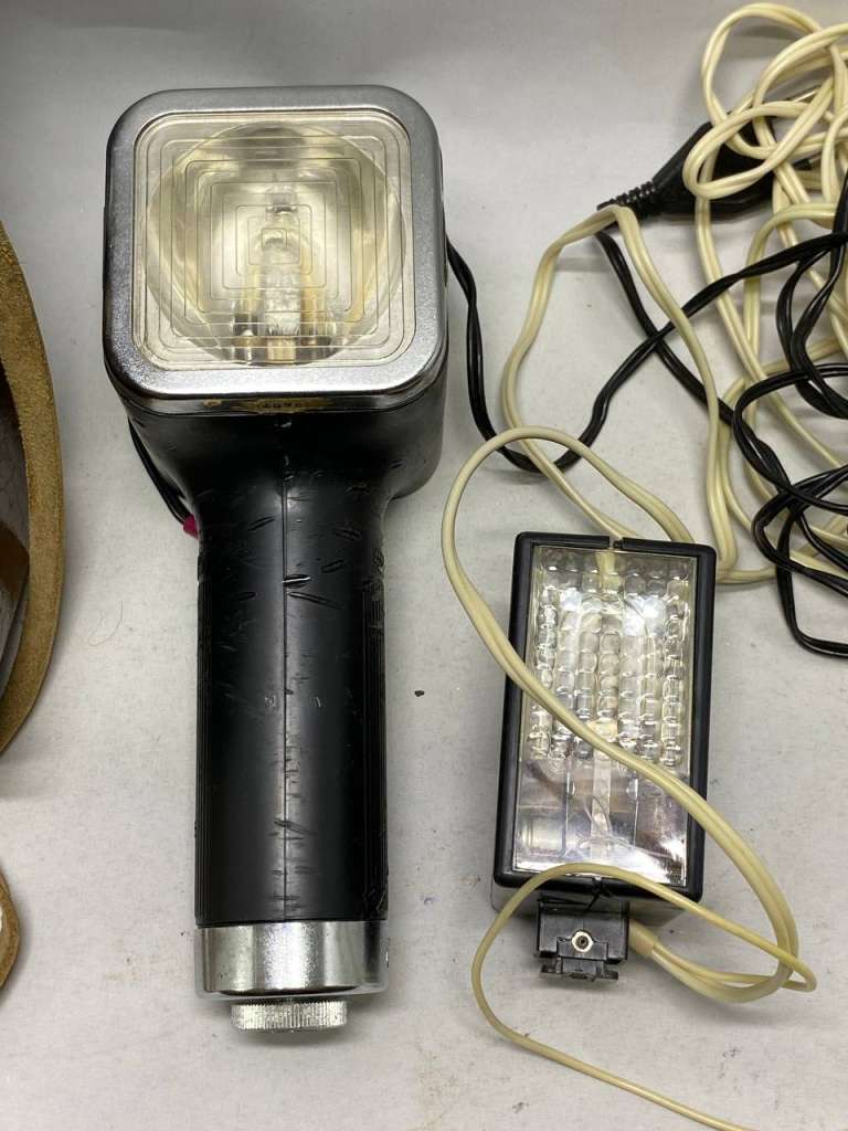 Фотовспышка 2 шт в кофре