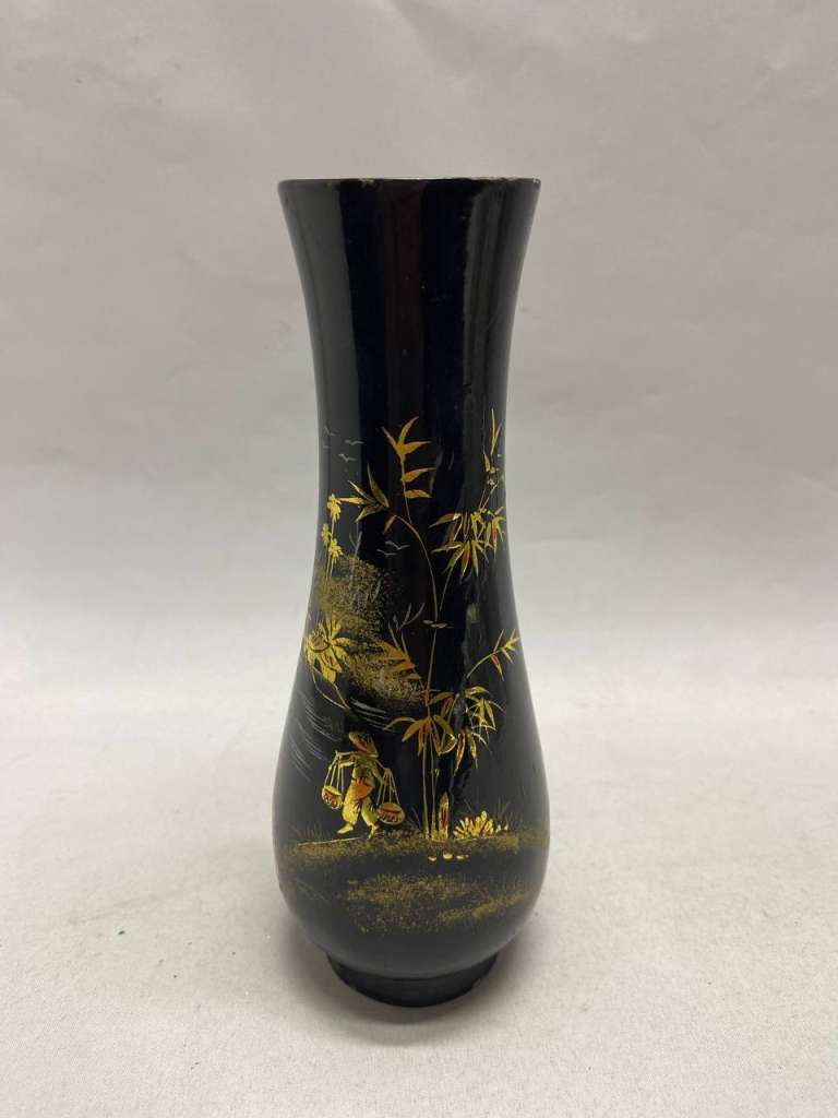 Ваза из дерева лак роспись Вьетнам