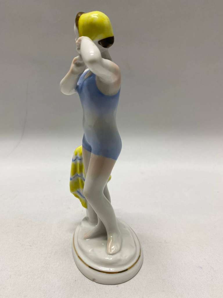 Юная купальщица ЛФЗ Ленинград 